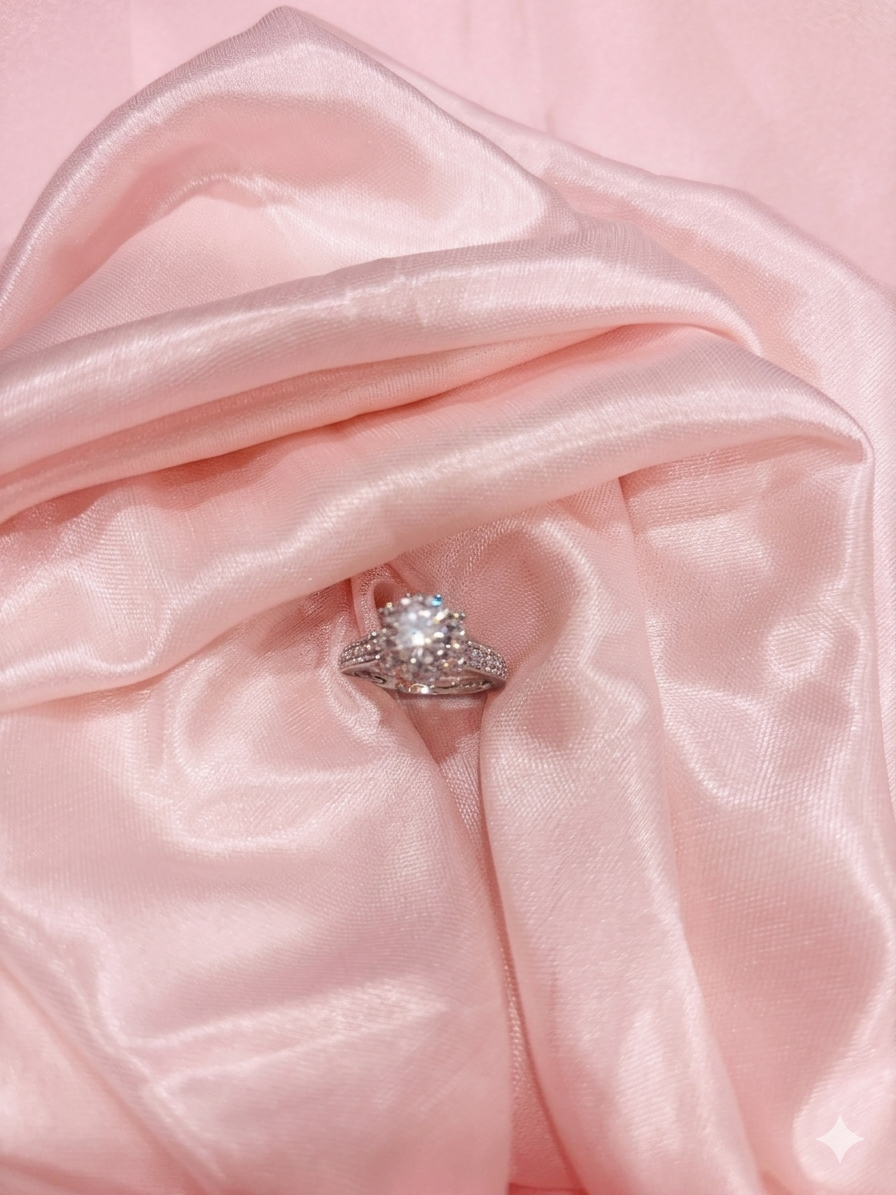 The Celeste Halo Ring