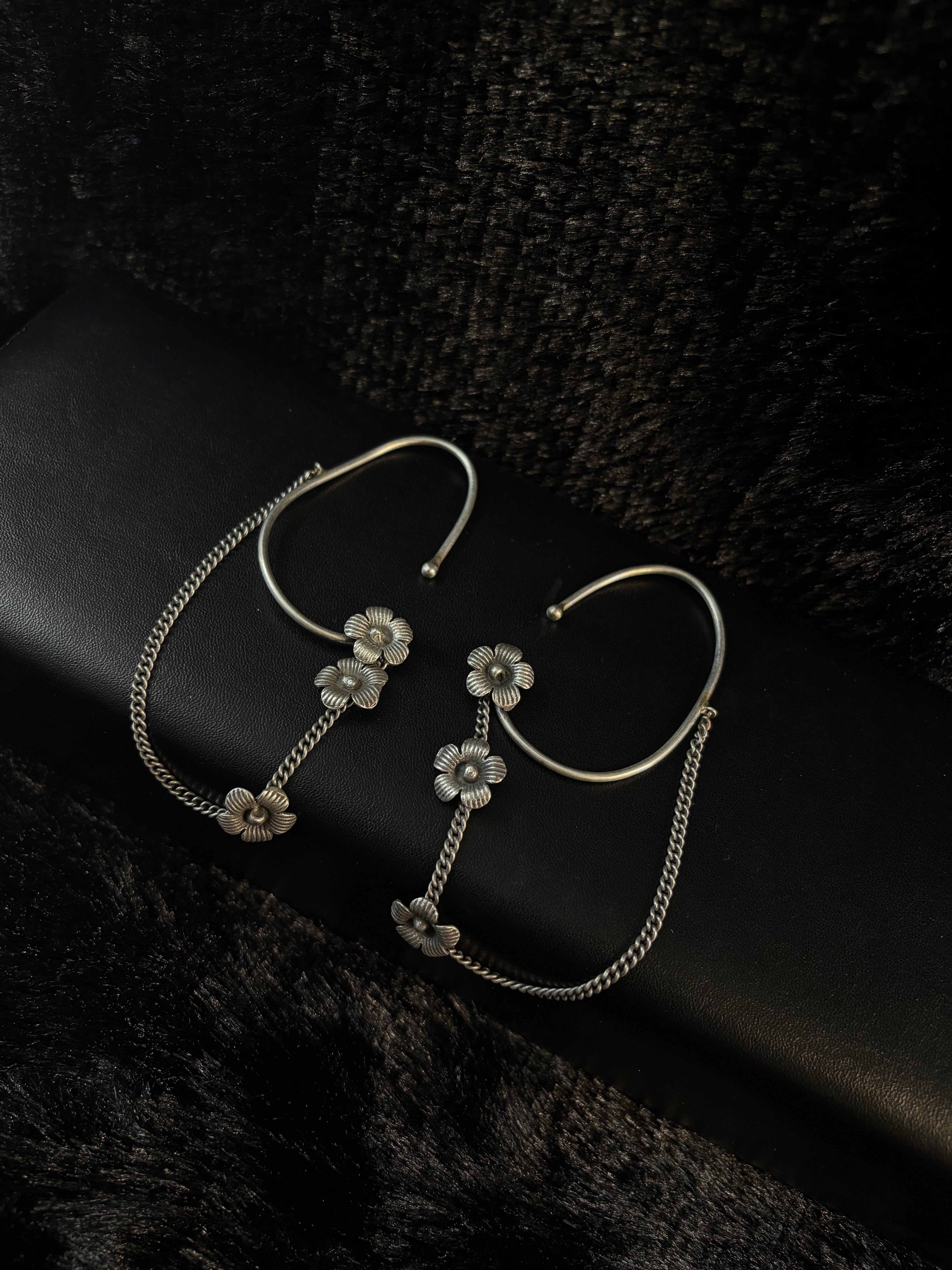 Silver Earcuff