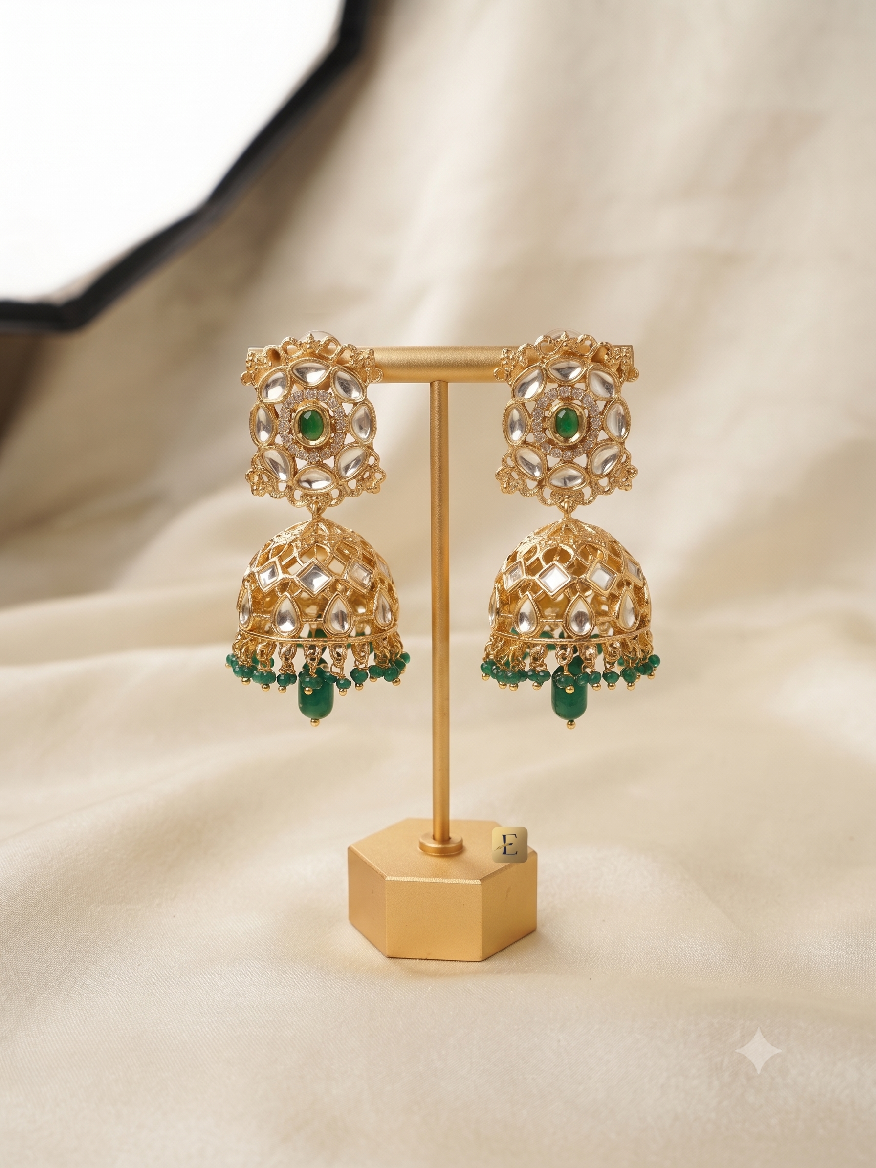 Royal Jaali Kundan Jhumkas