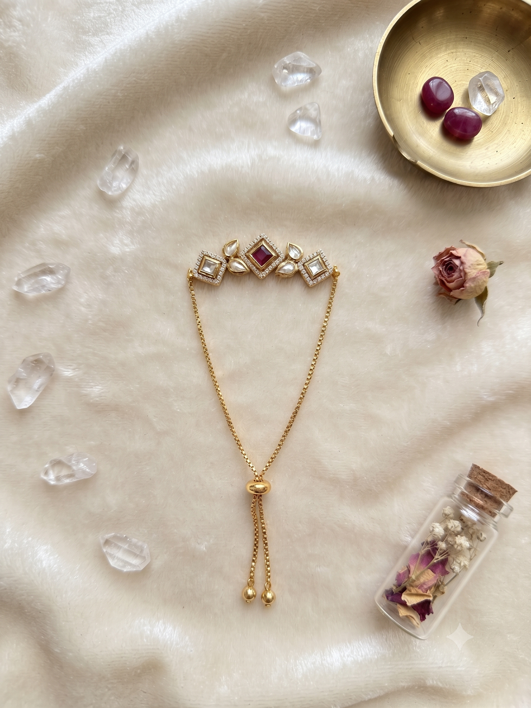 Bloom Kundan Haathphool