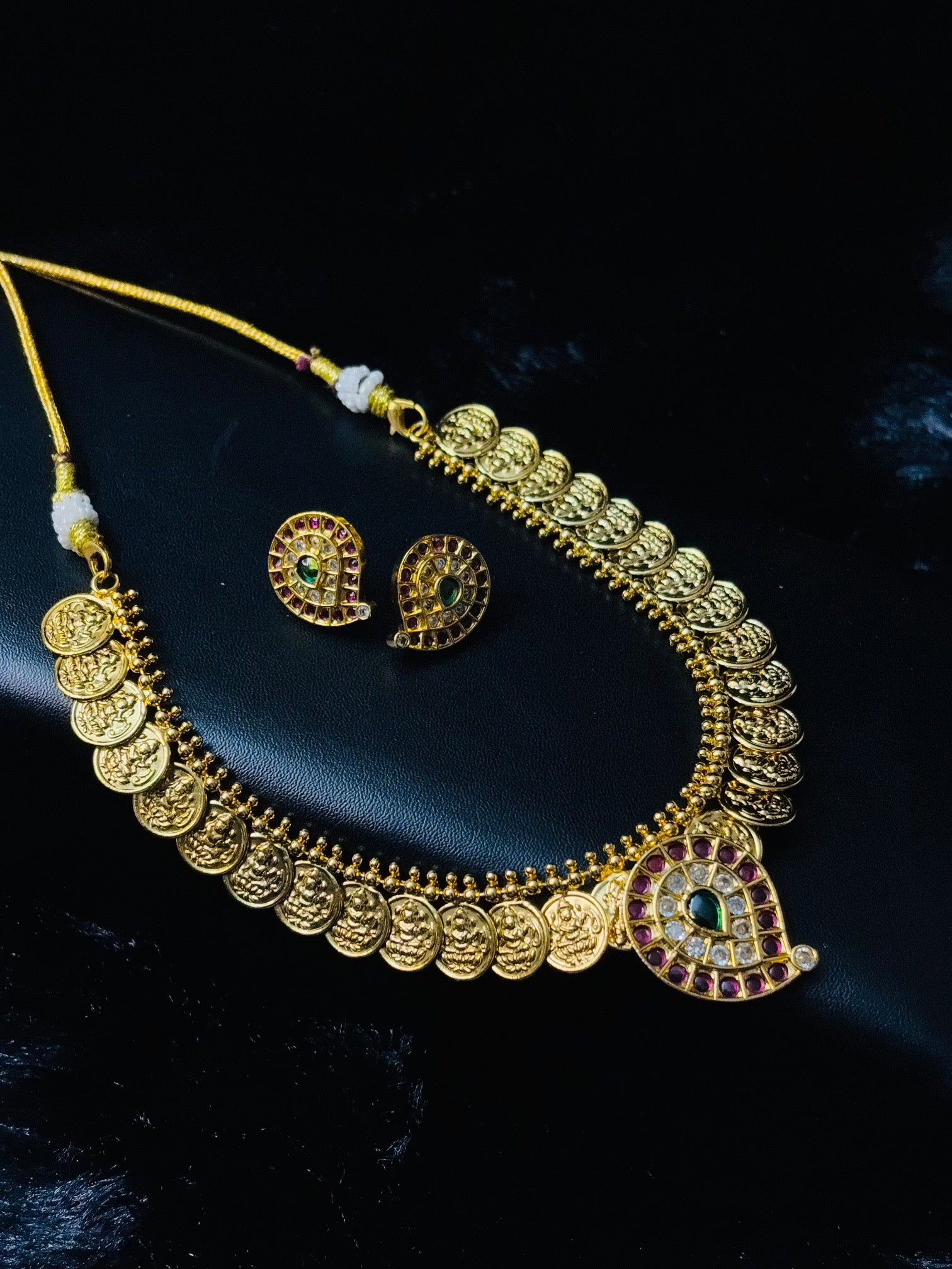 Traditional Gold Necklace