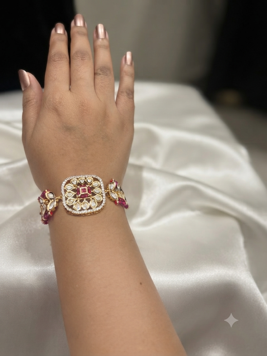 Floral Kundan Adjustable Bracelet