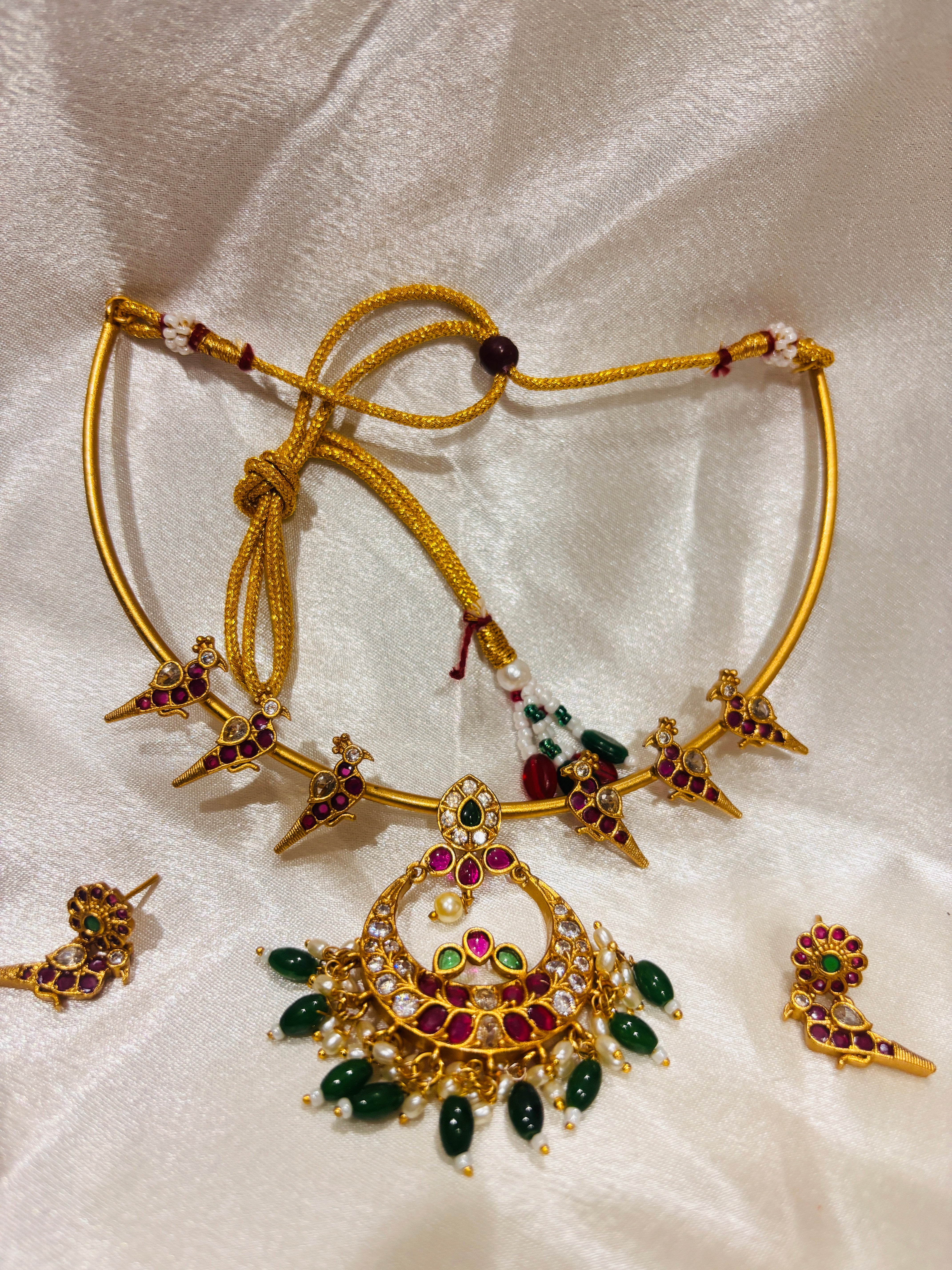 Traditional Gold-Plated Necklace Set