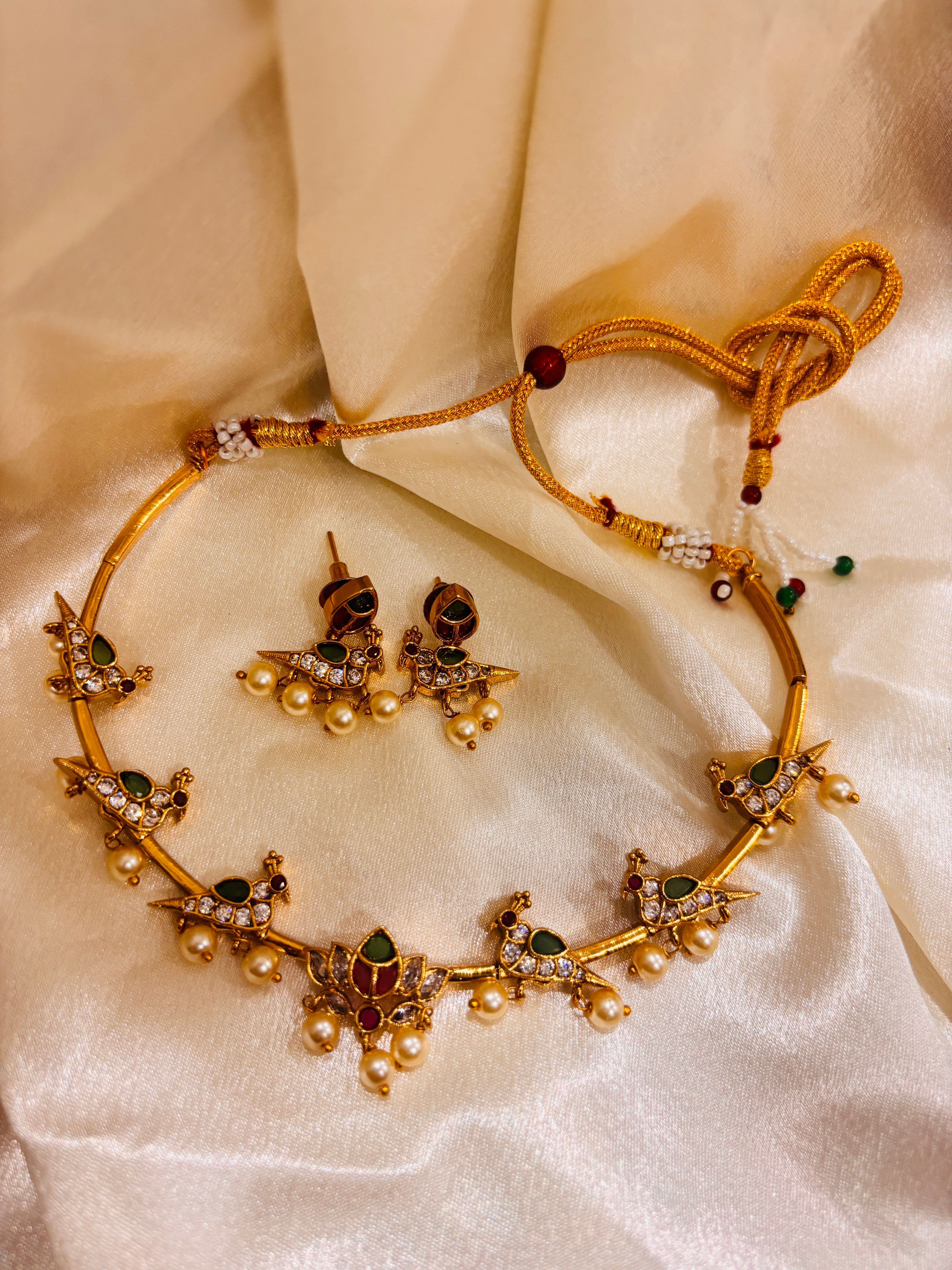 Traditional Gold-Plated Necklace Set